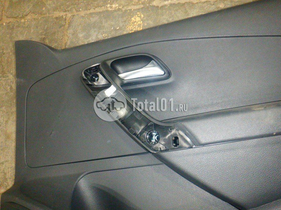 Фото Volkswagen Polo 380