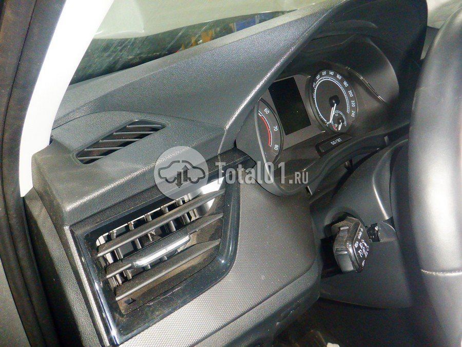 Фото Skoda Rapid 58
