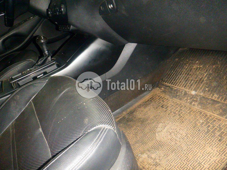 Фото KIA Sorento 30