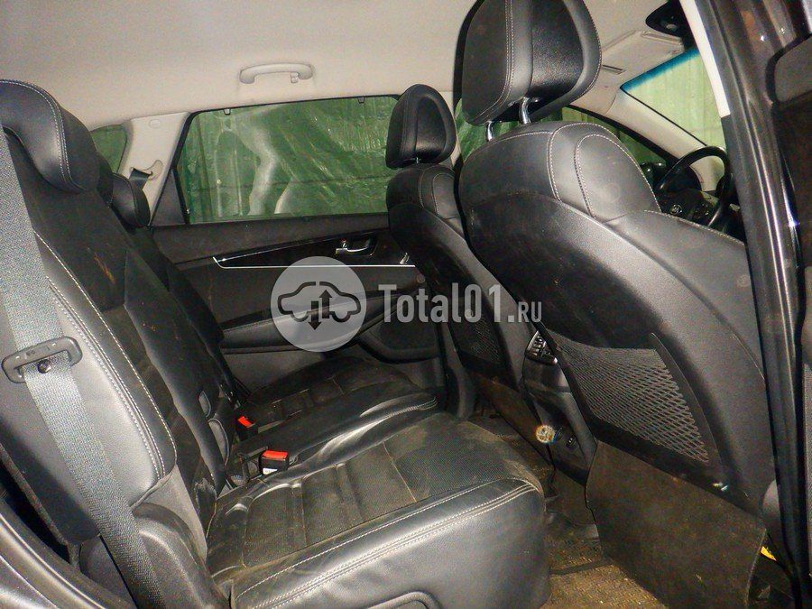 Фото KIA Sorento 64