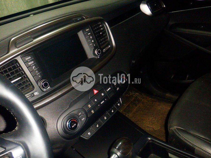 Фото KIA Sorento 126