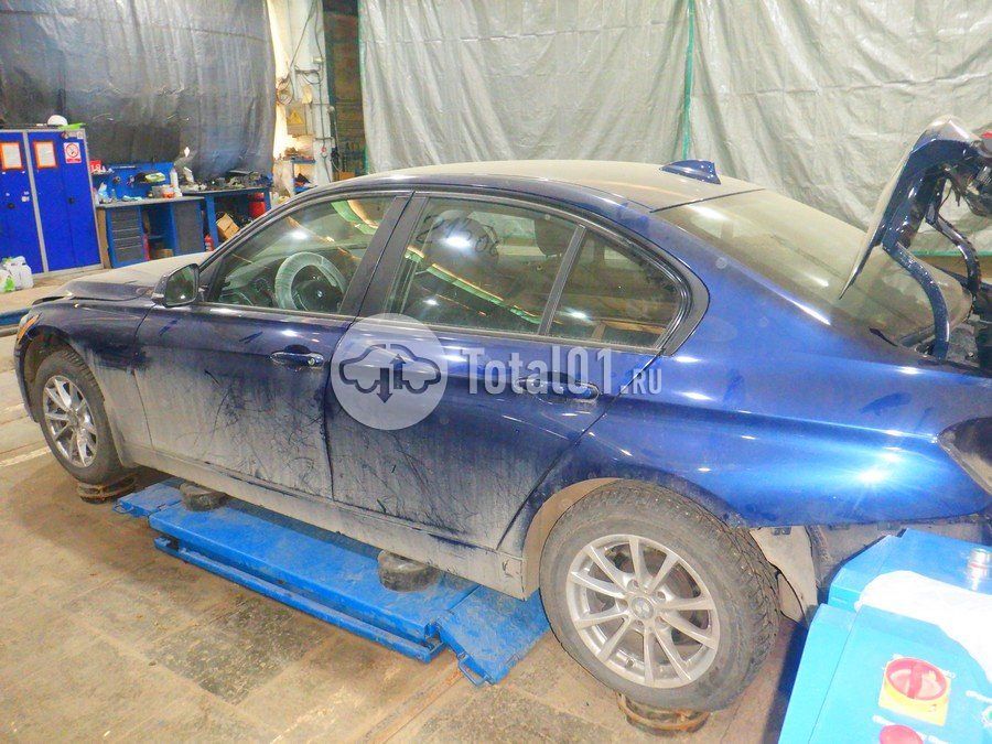 Фото BMW 3 серия 12