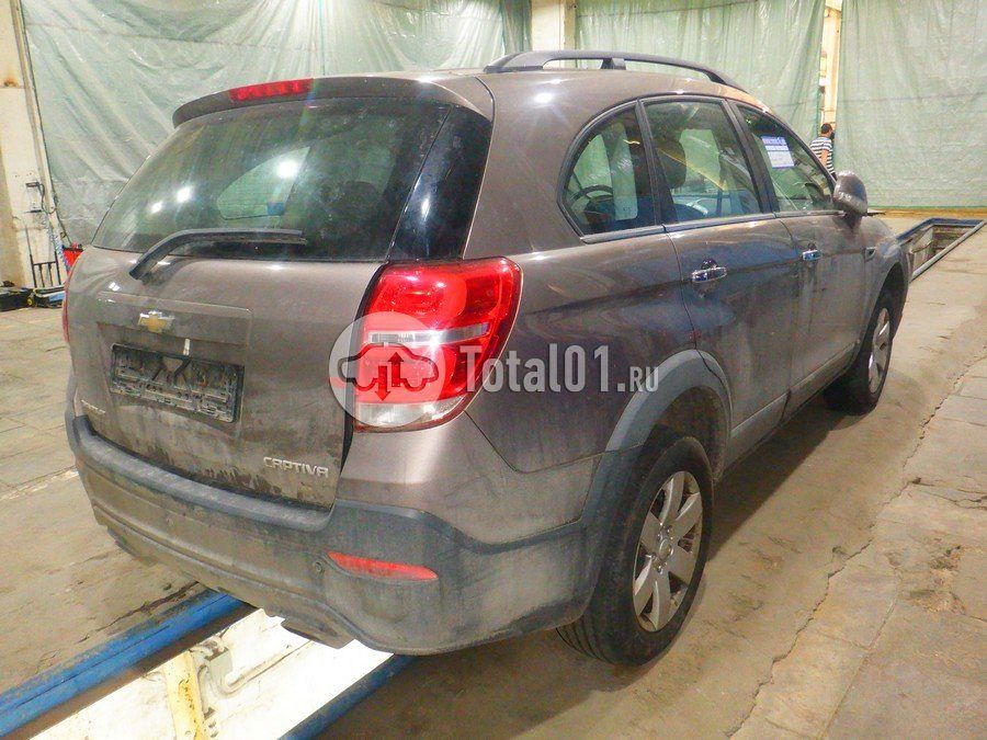 Фото Chevrolet Captiva 14