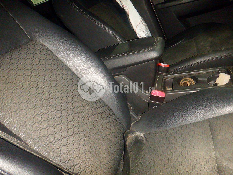 Фото Chevrolet Captiva 36