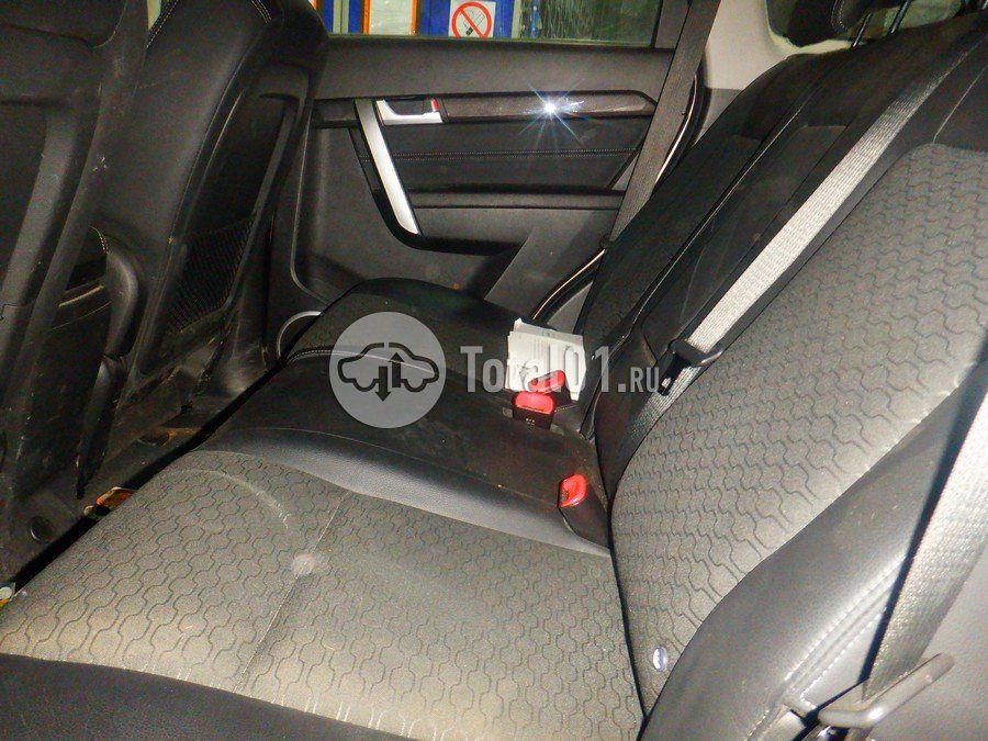 Фото Chevrolet Captiva 76