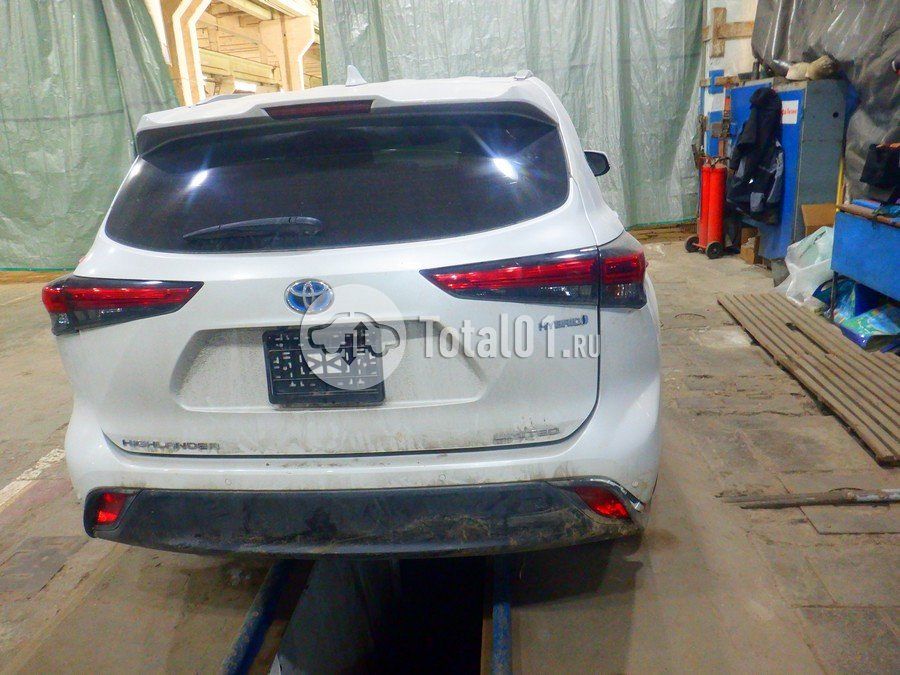 Фото Toyota Highlander 14