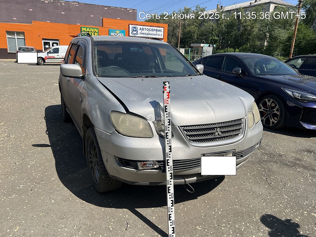 Фото Mitsubishi Airtrek 4