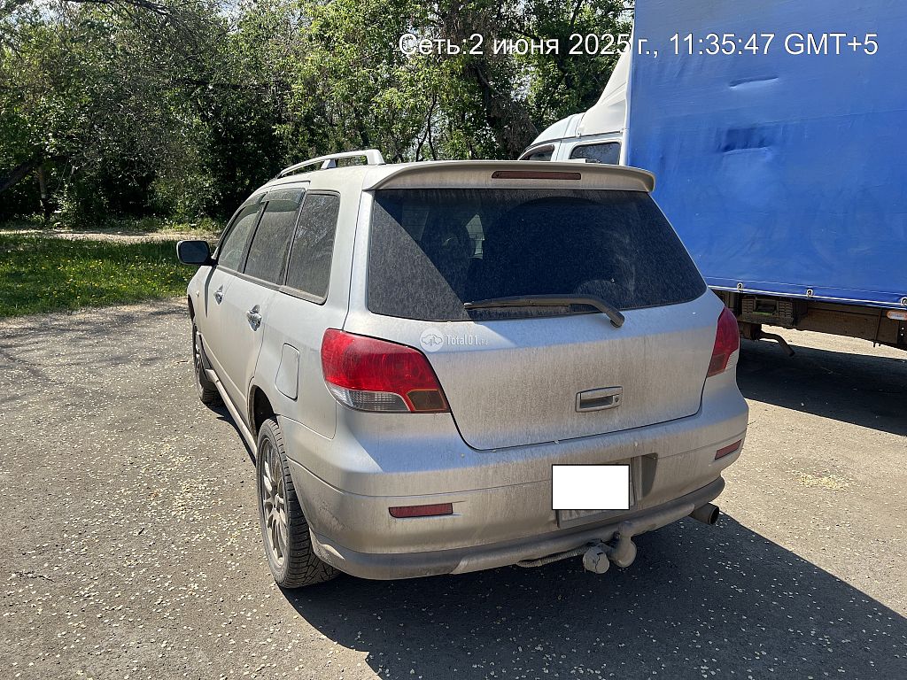 Фото Mitsubishi Airtrek 8