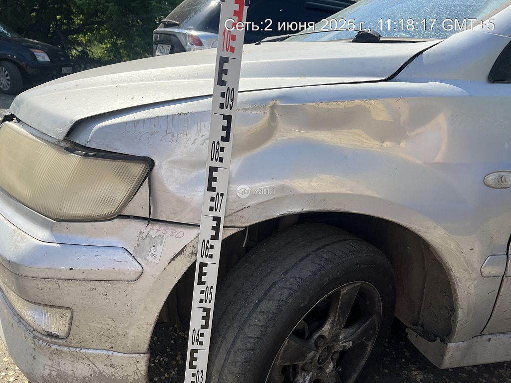 Фото Mitsubishi Chariot Grandis 14
