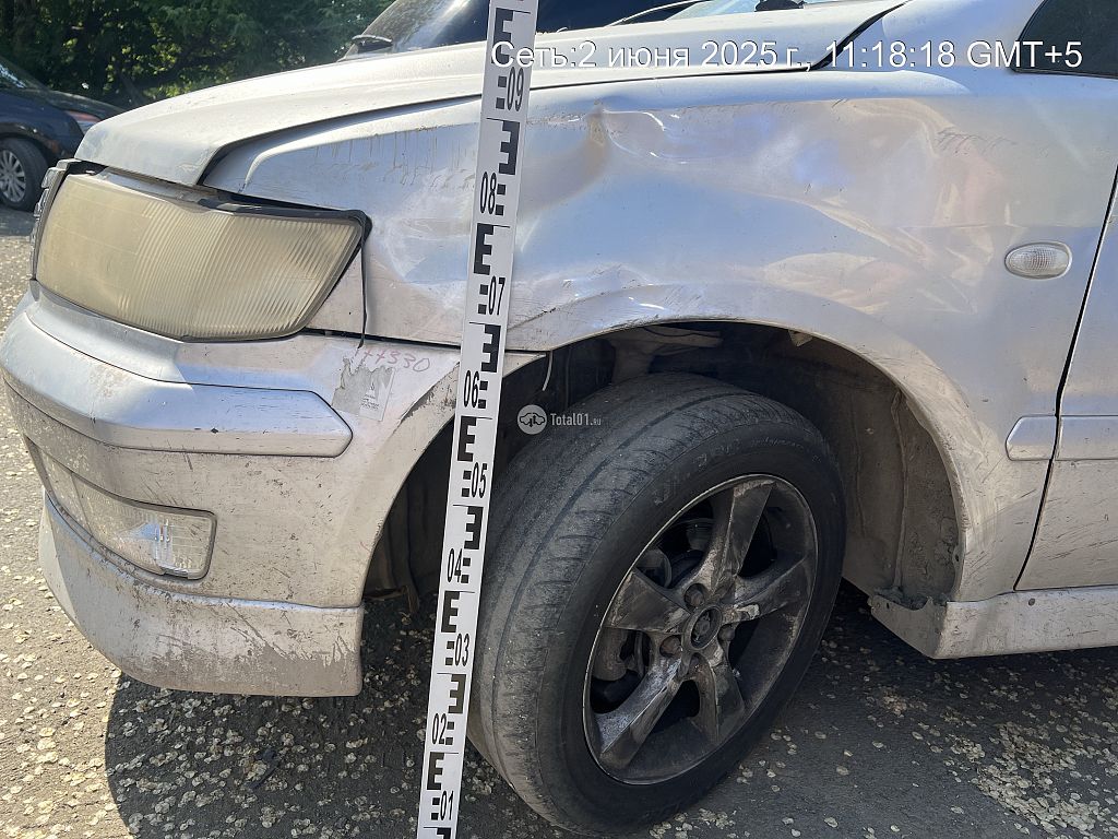 Фото Mitsubishi Chariot Grandis 16
