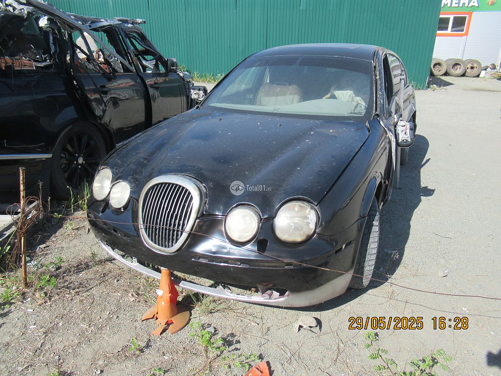 Фото Jaguar S-type 8