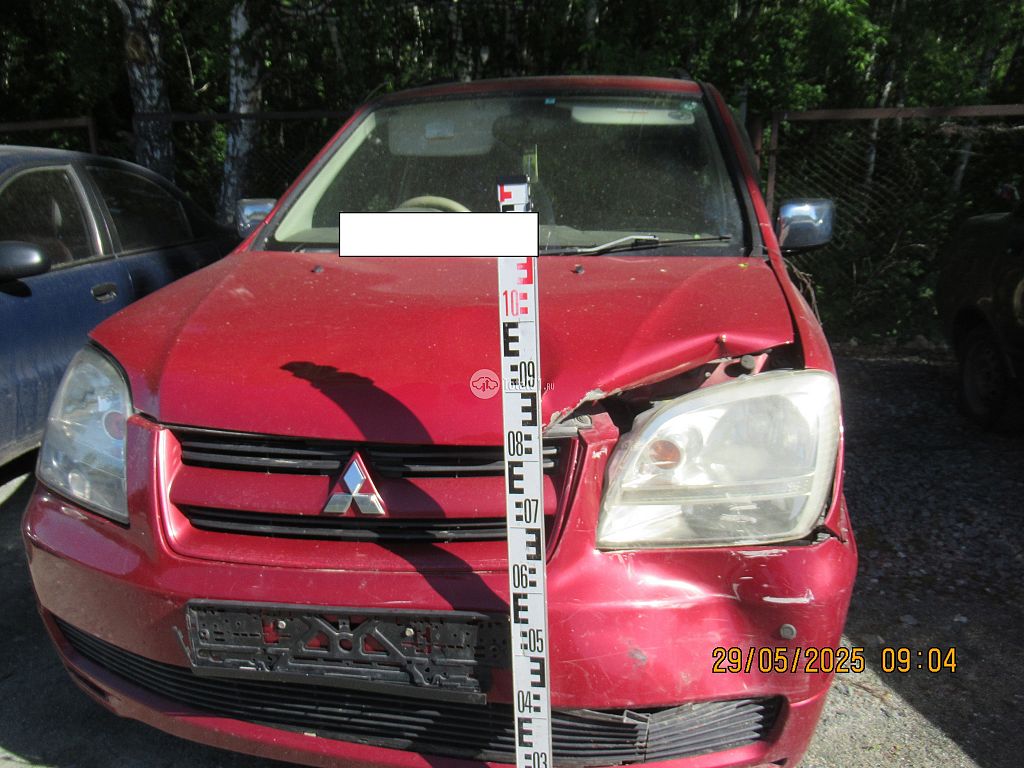Фото Mitsubishi Dion 4