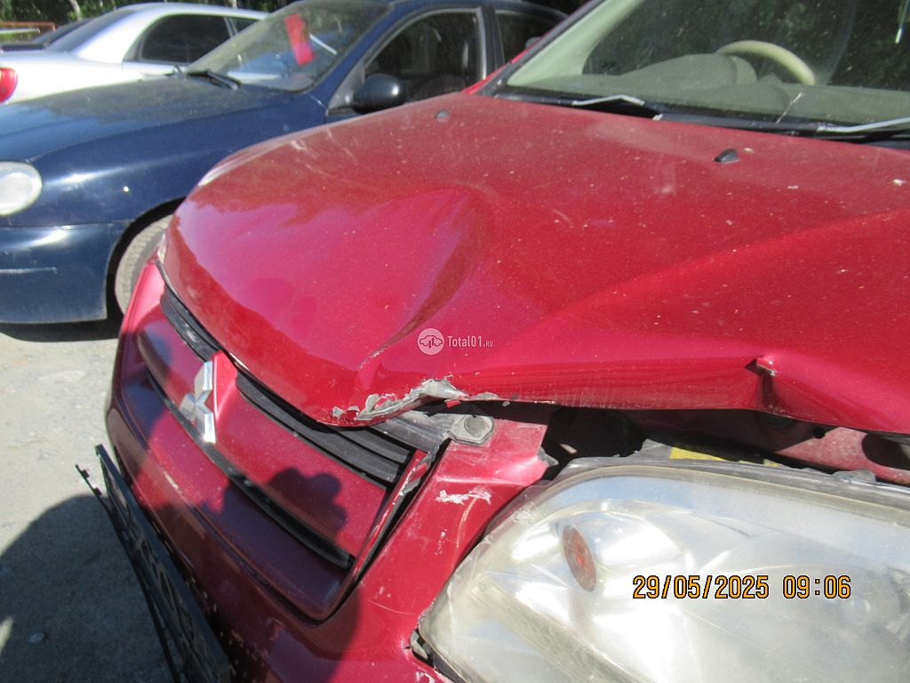 Фото Mitsubishi Dion 24