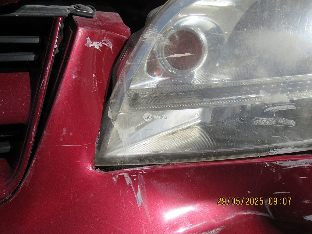 Фото Mitsubishi Dion 46