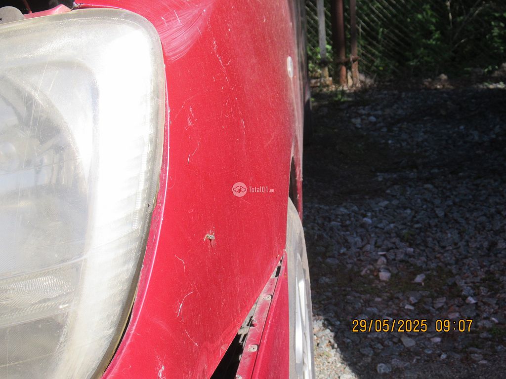 Фото Mitsubishi Dion 78