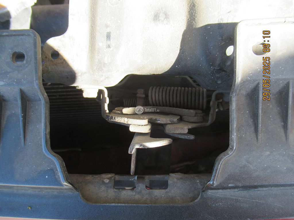 Фото Mitsubishi Dion 130