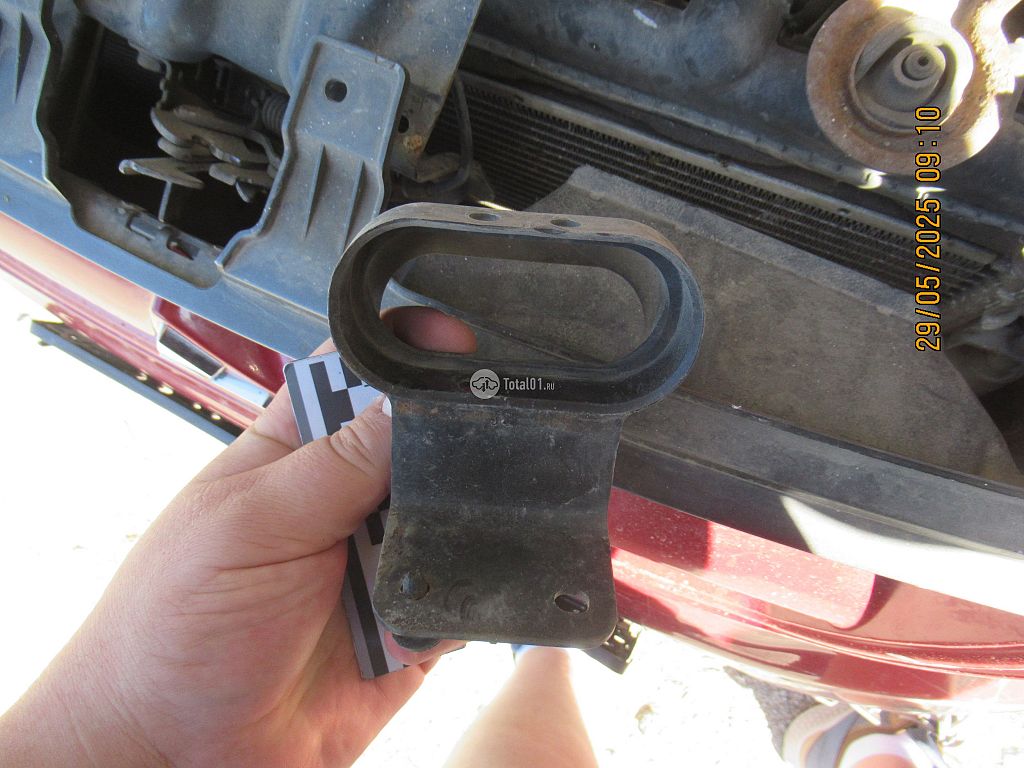 Фото Mitsubishi Dion 140