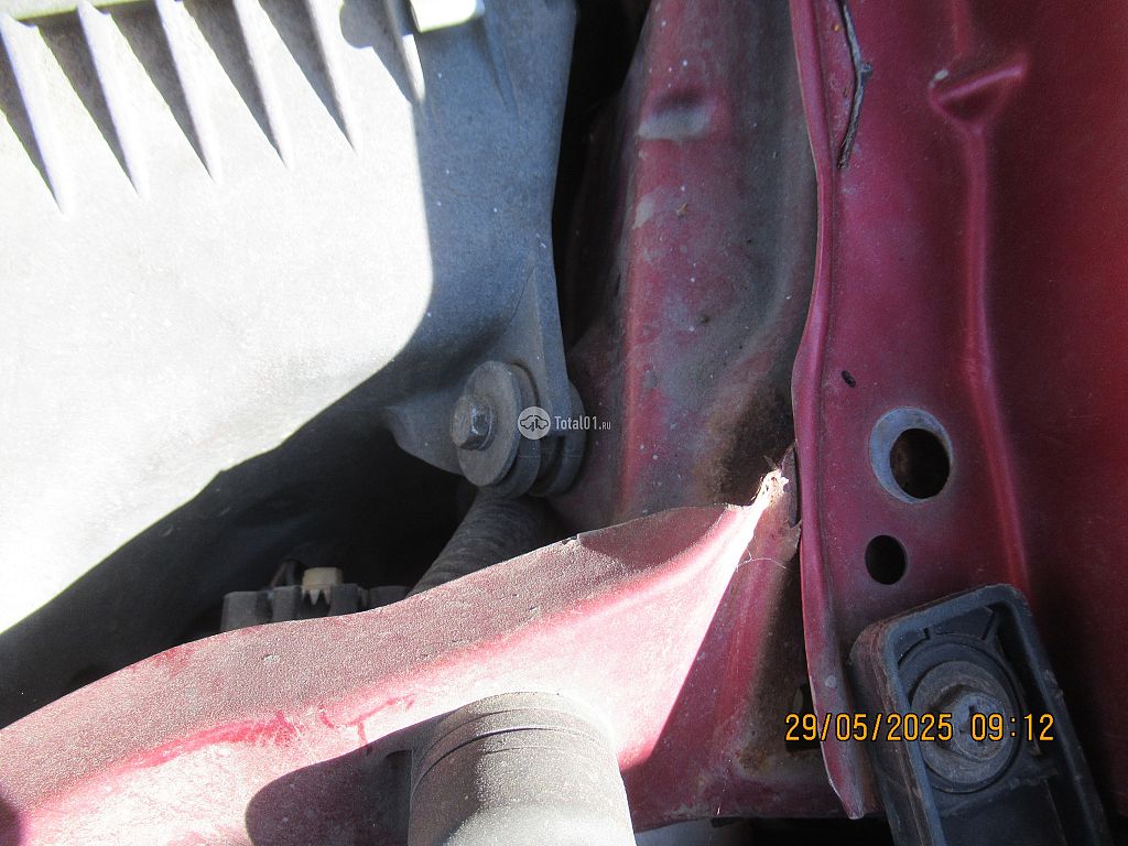 Фото Mitsubishi Dion 178