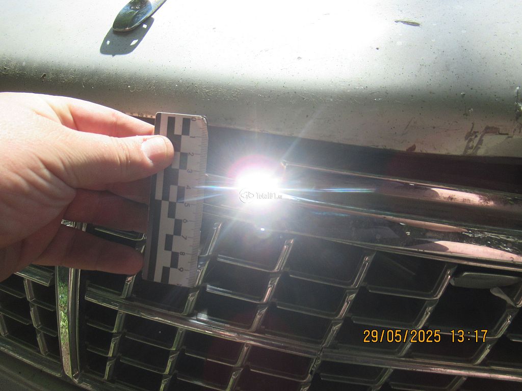 Фото Nissan Leopard 24