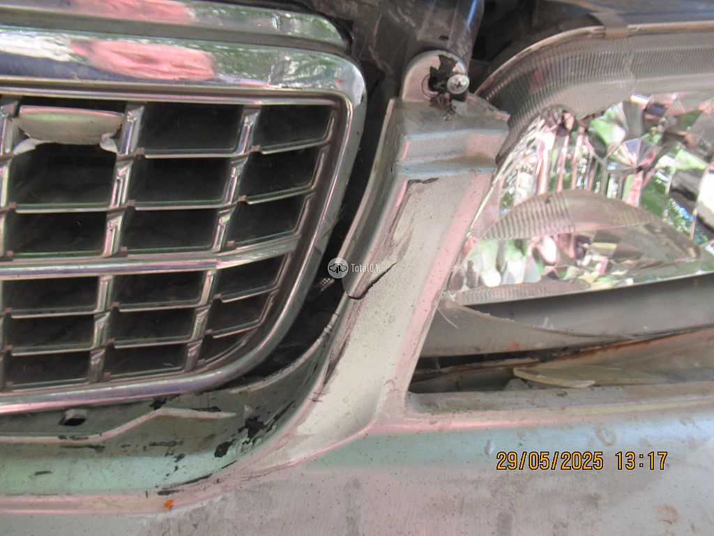 Фото Nissan Leopard 28
