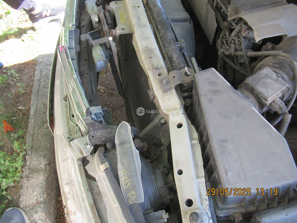 Фото Nissan Leopard 86