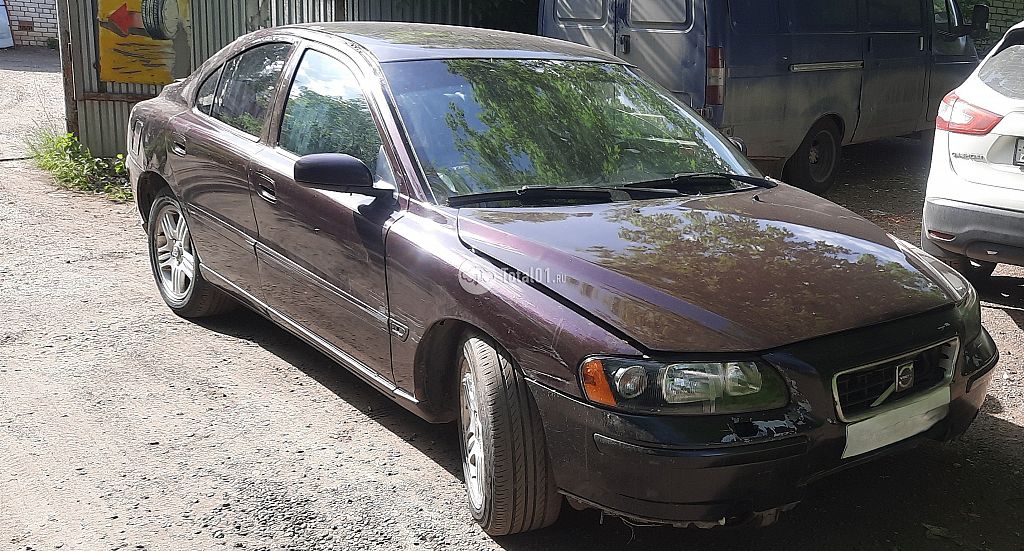 Фото Volvo S60 6
