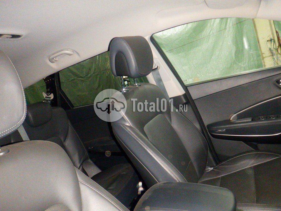 Фото Hyundai Santa Fe 26