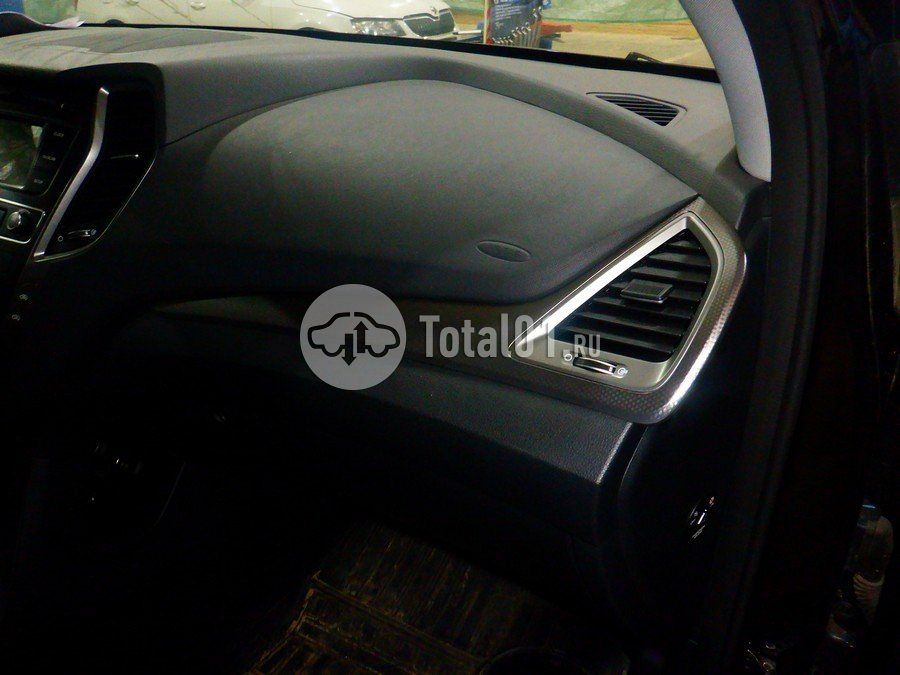 Фото Hyundai Santa Fe 28