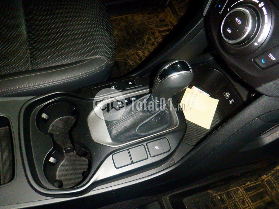 Фото Hyundai Santa Fe 32