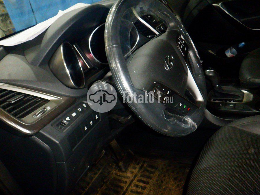 Фото Hyundai Santa Fe 100