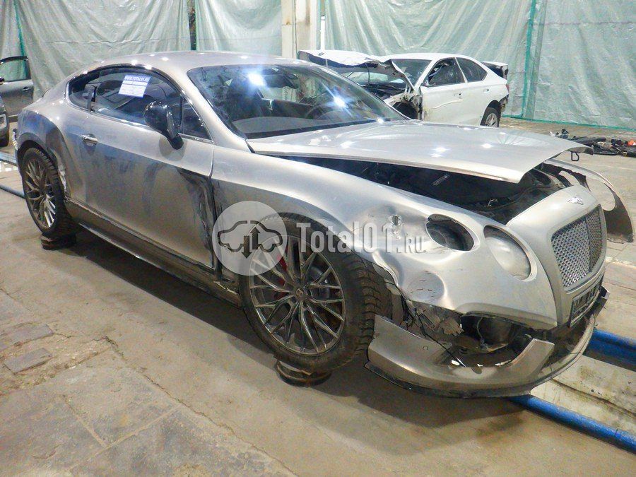Фото Bentley Continental 10