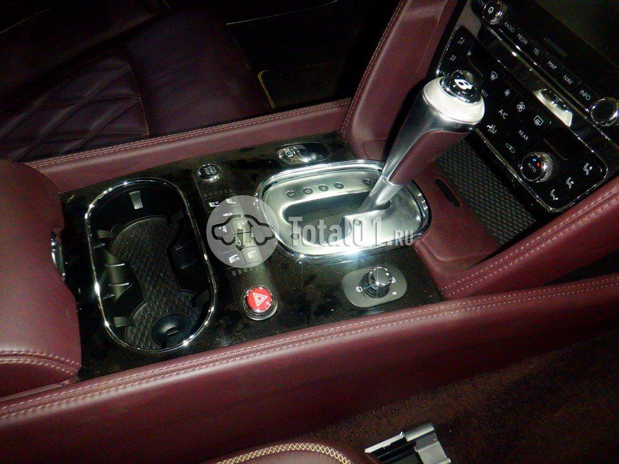 Фото Bentley Continental 42
