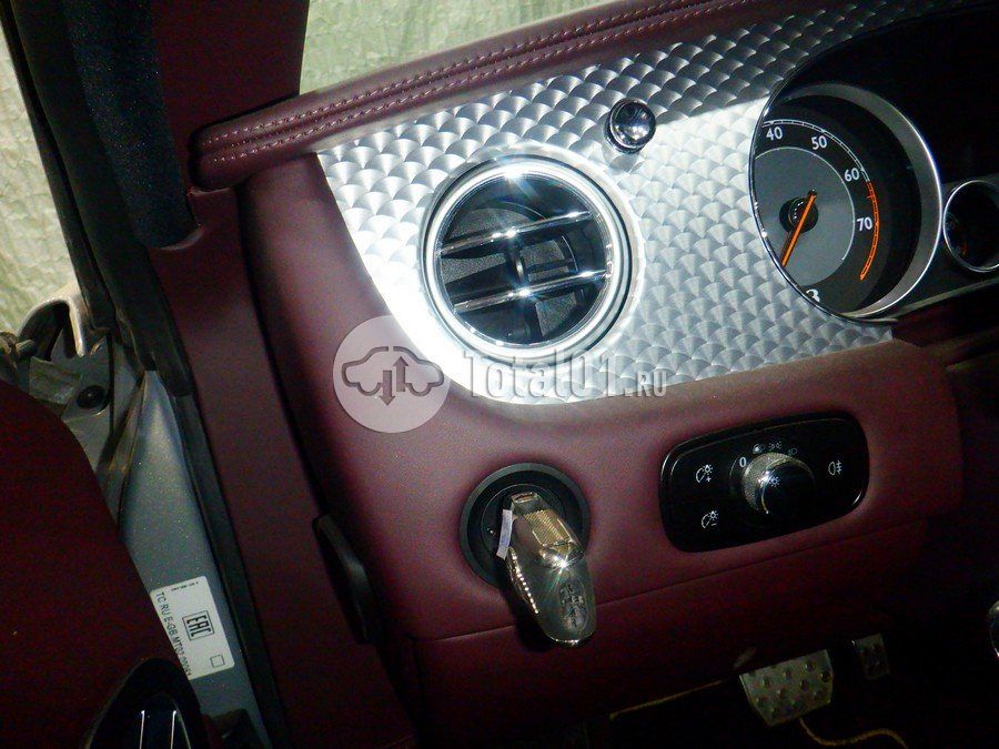 Фото Bentley Continental 104