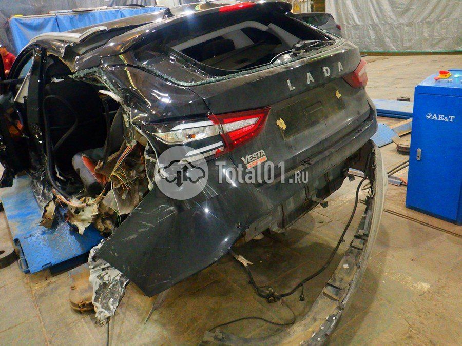 Фото ВАЗ (LADA) Vesta 14