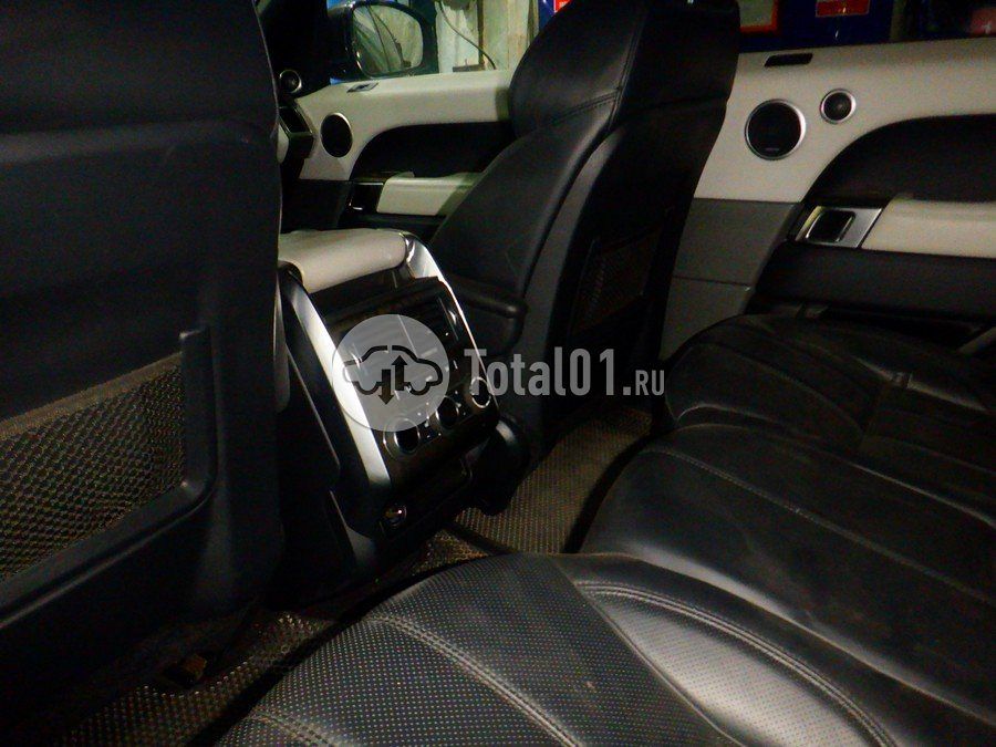 Фото Land Rover Range Rover Sport 140