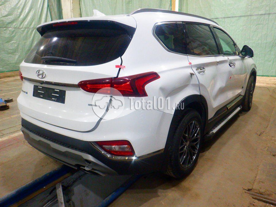 Фото Hyundai Santa Fe 18