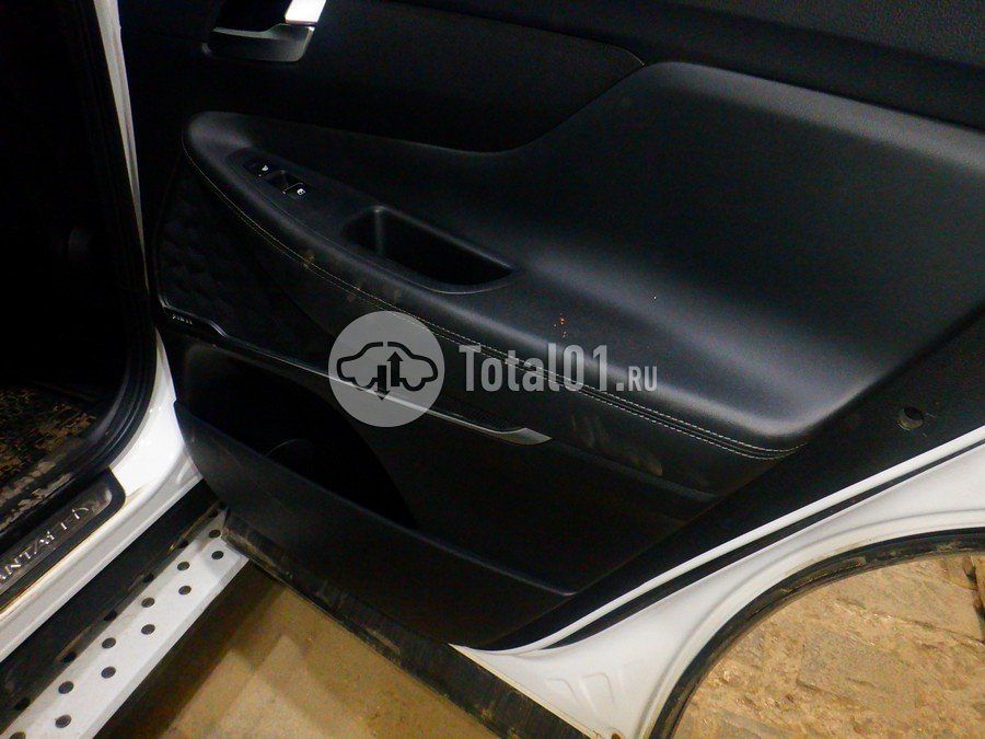 Фото Hyundai Santa Fe 24