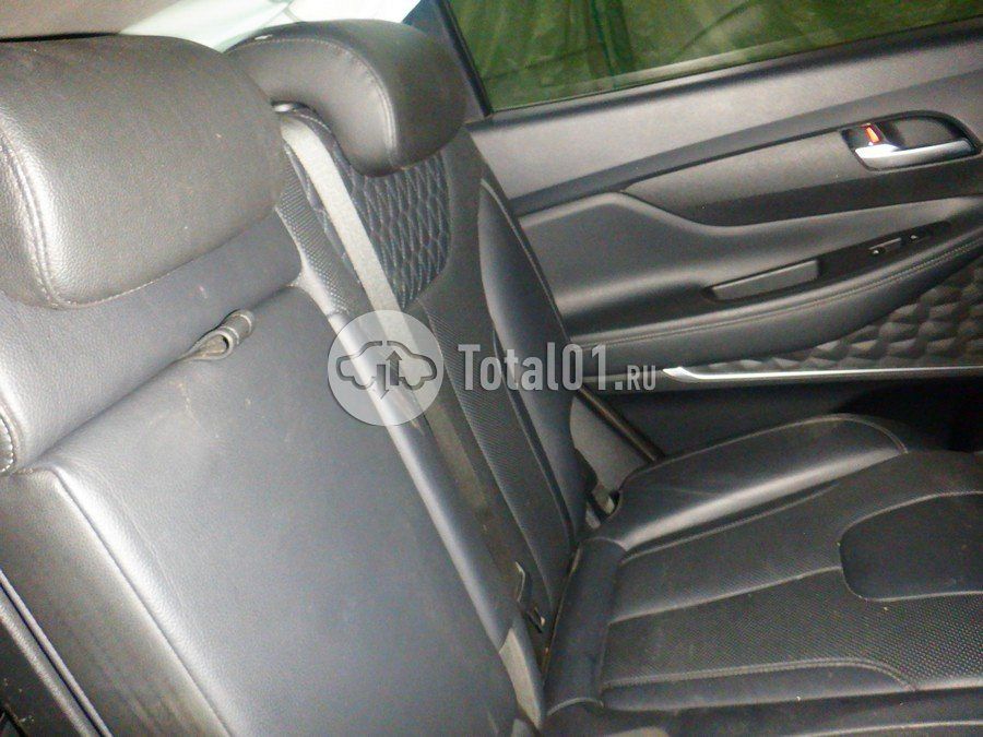 Фото Hyundai Santa Fe 28