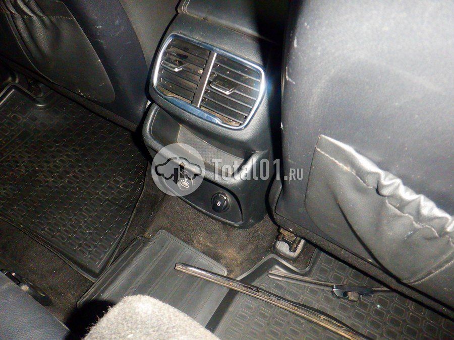 Фото Hyundai Santa Fe 32