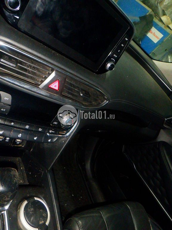Фото Hyundai Santa Fe 80