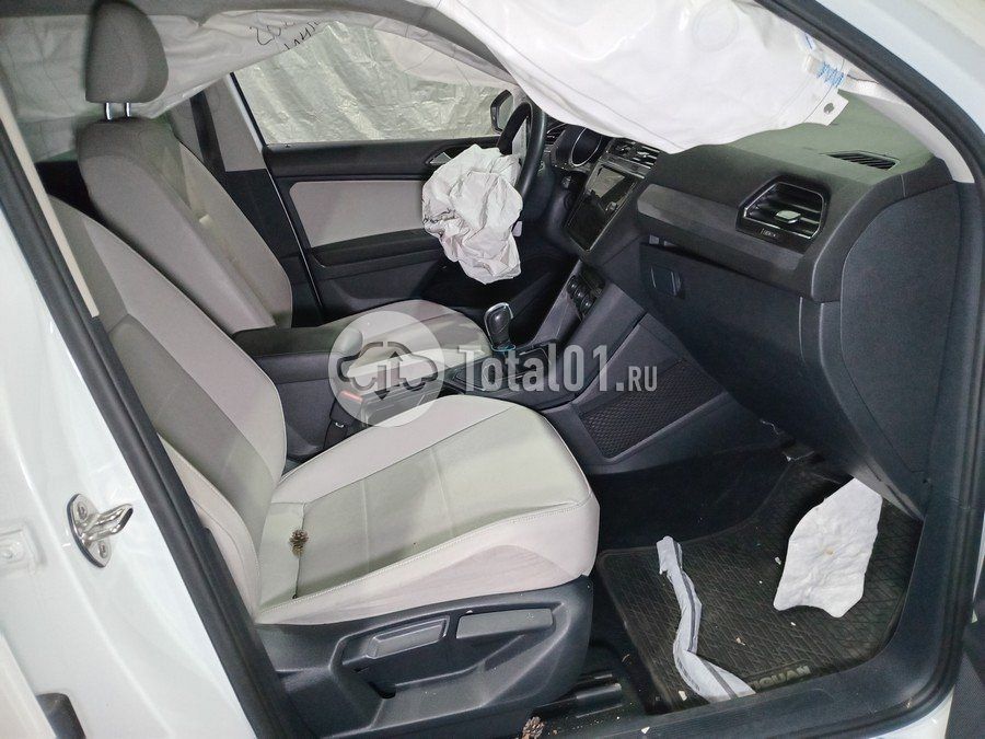 Фото Volkswagen Tiguan 24