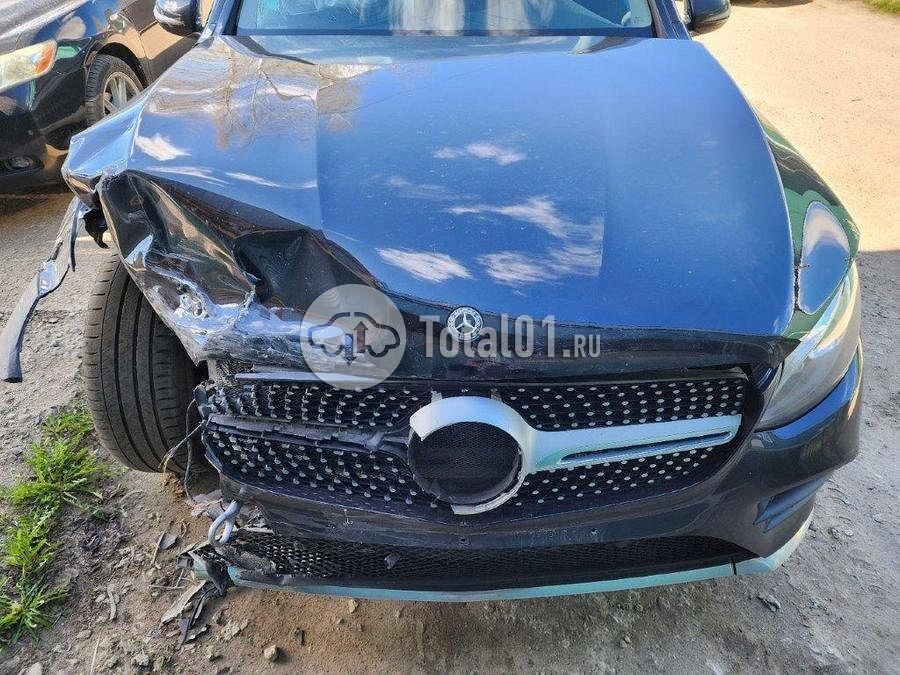 Фото Mercedes-Benz GLC-класс 320