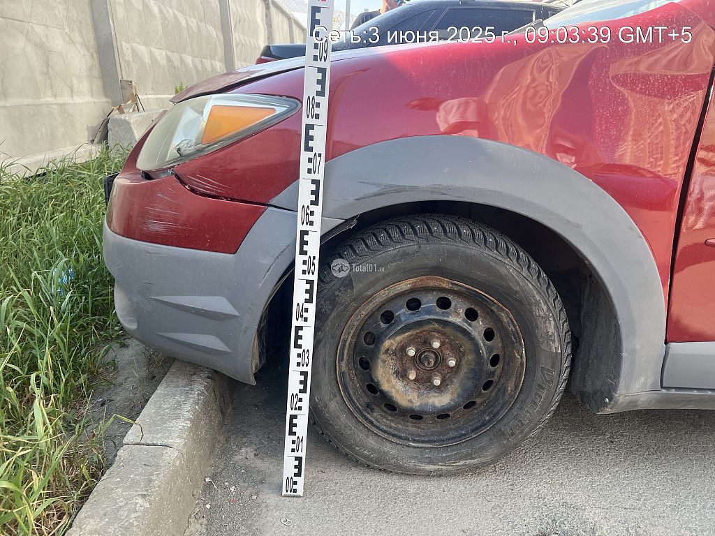 Фото Pontiac Vibe 10