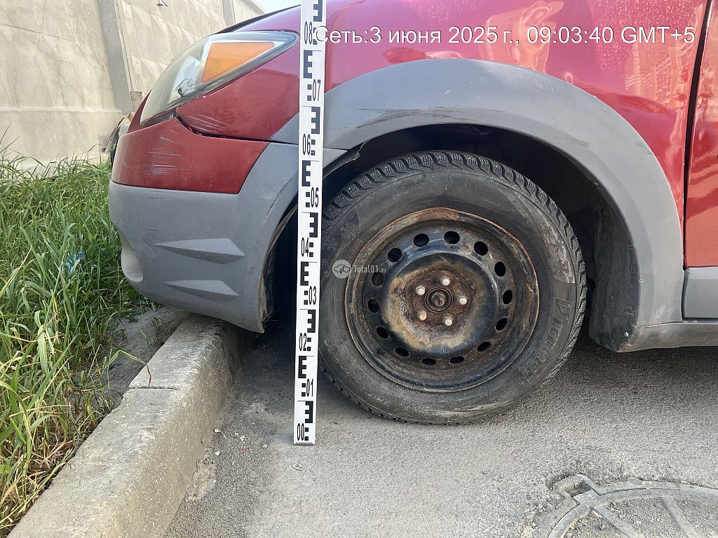 Фото Pontiac Vibe 12