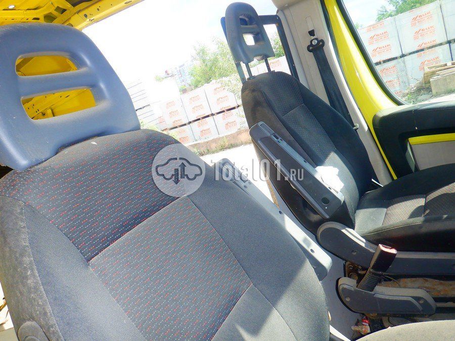 Фото Peugeot Boxer 44