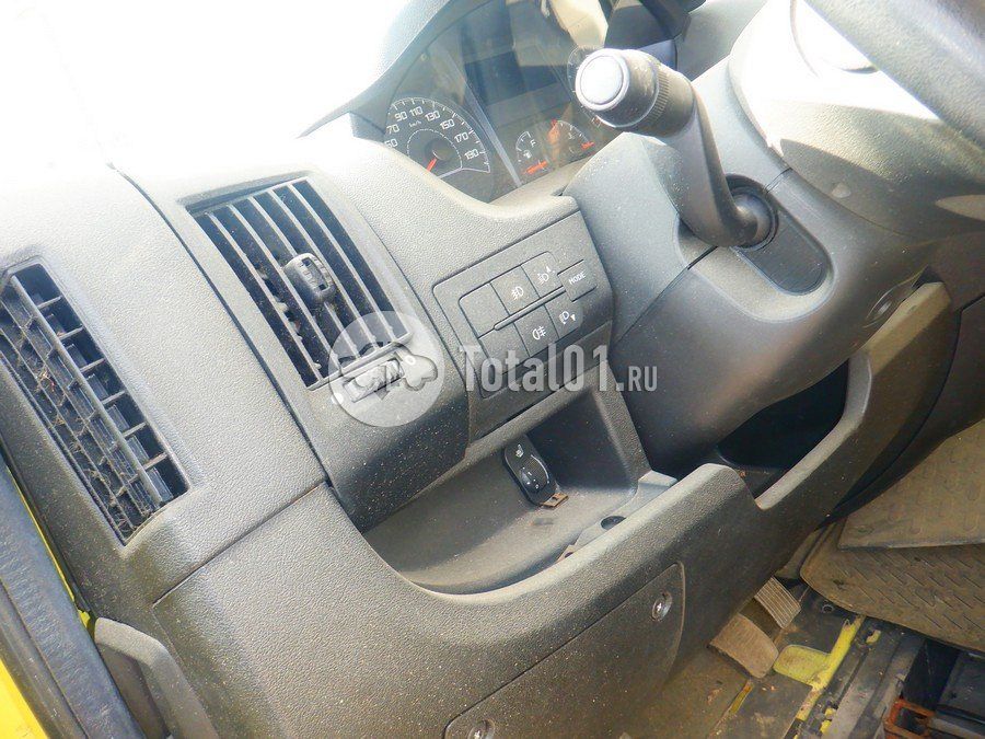 Фото Peugeot Boxer 208