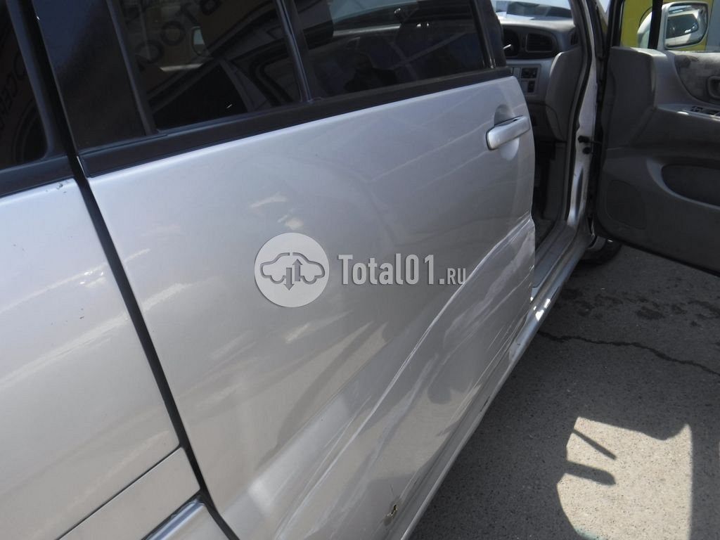 Фото Nissan Liberty 48