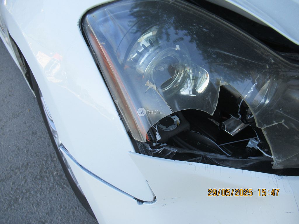 Фото Nissan Fuga 42