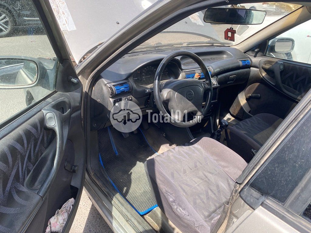 Фото Opel Astra 10