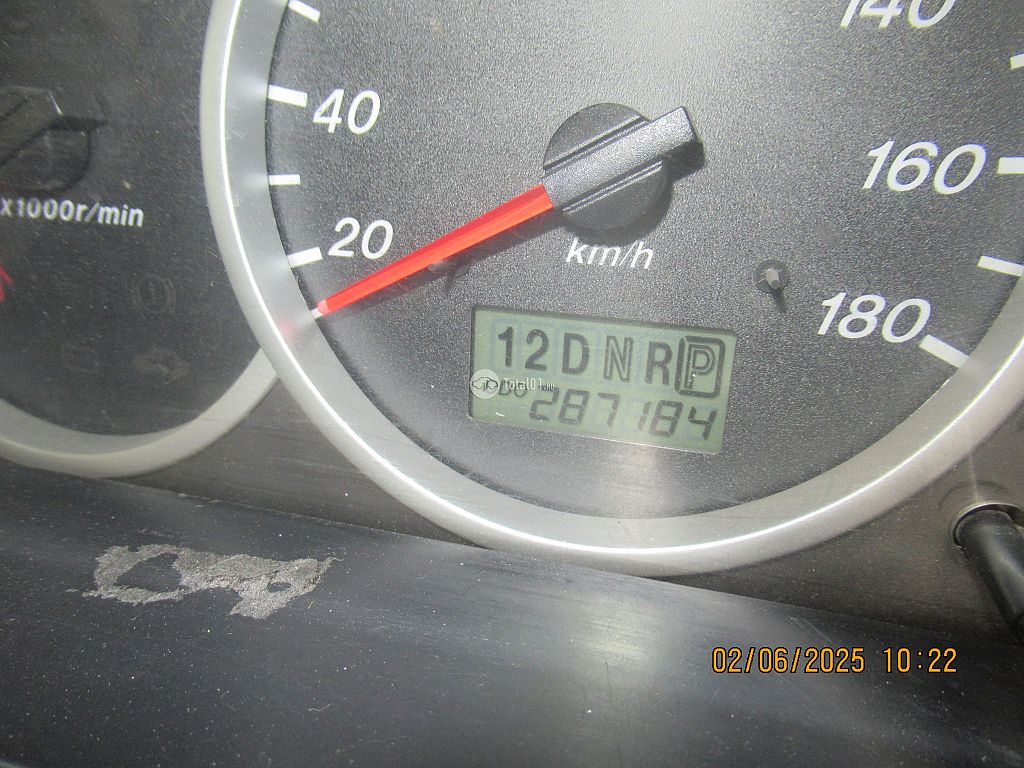 Фото Mazda Tribute 10